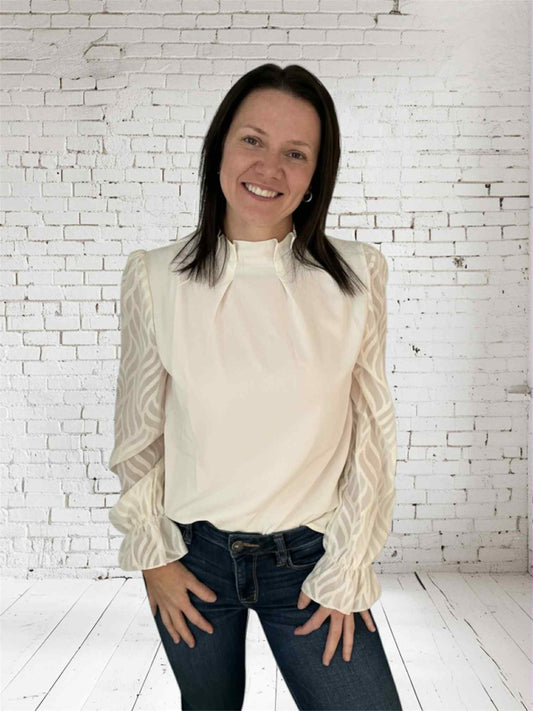 Blouse élégante avec col montant