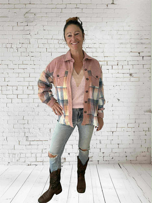 Chemise en velours avec motifs a carreaux